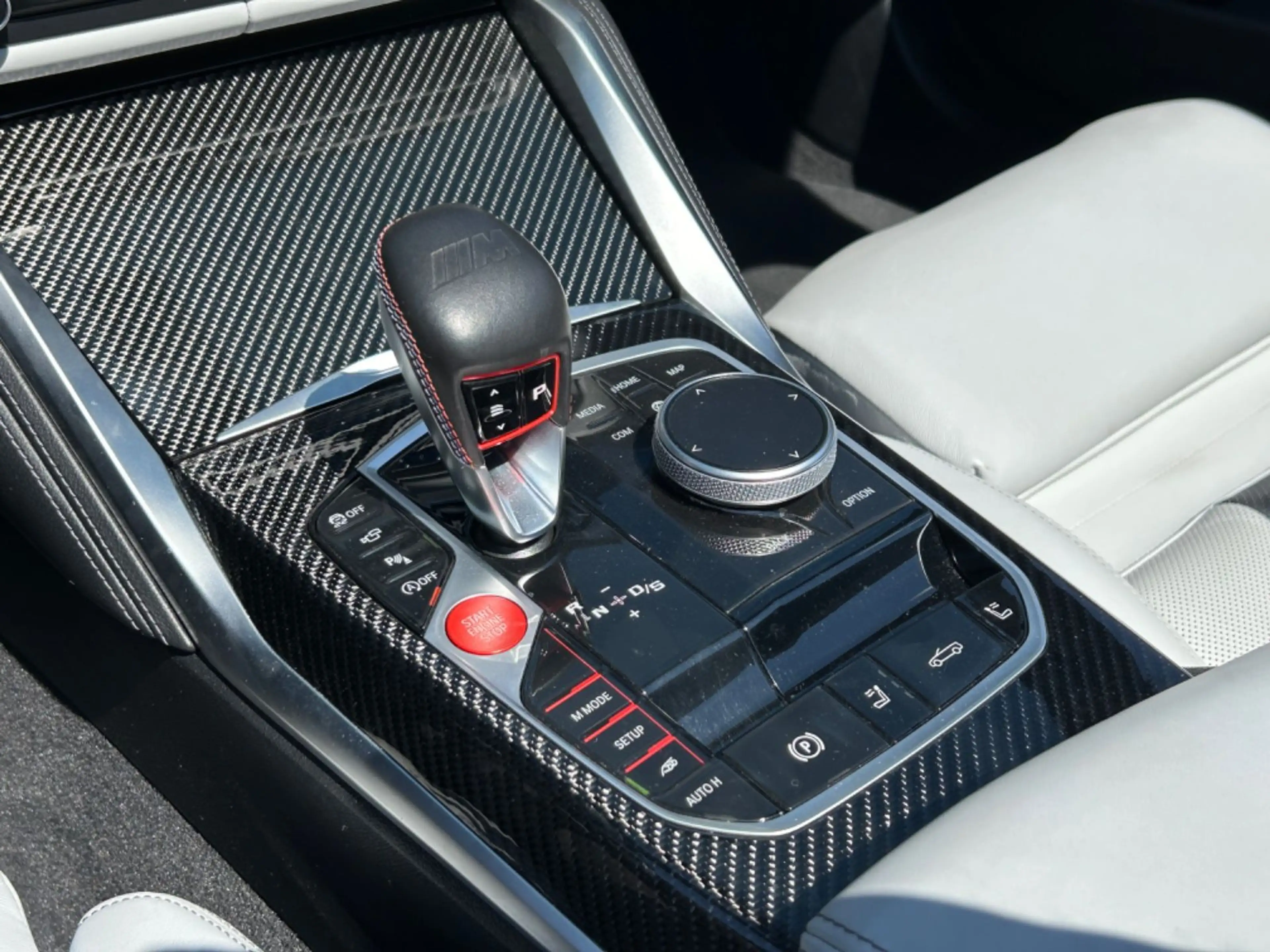 BMW M4 Competition Cabrio xDrive — photo 15