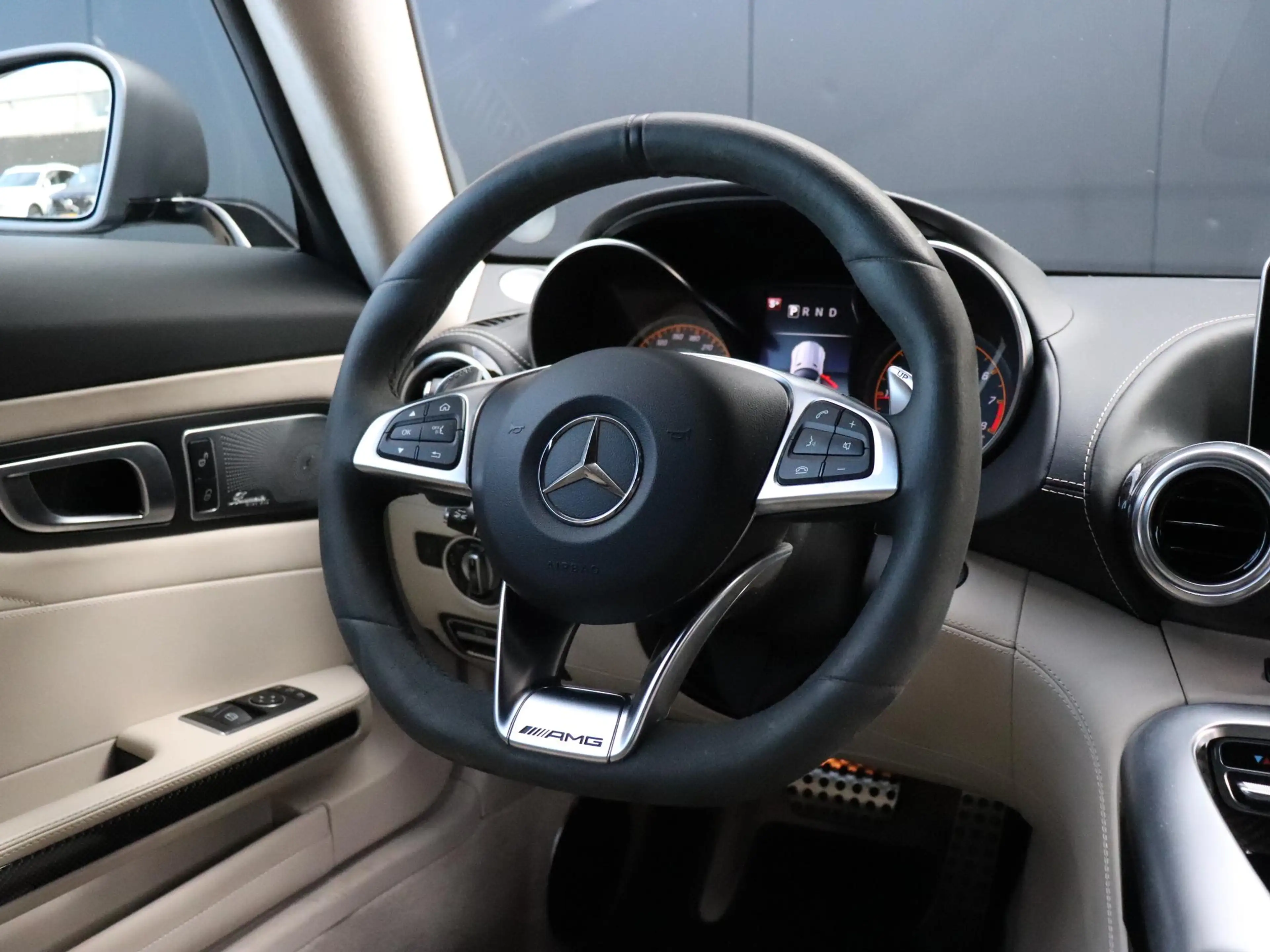 Mercedes-Benz AMG GT Roadster 4.0 C | KERAMISCH | LEDER | BURMESTER | S — photo 23