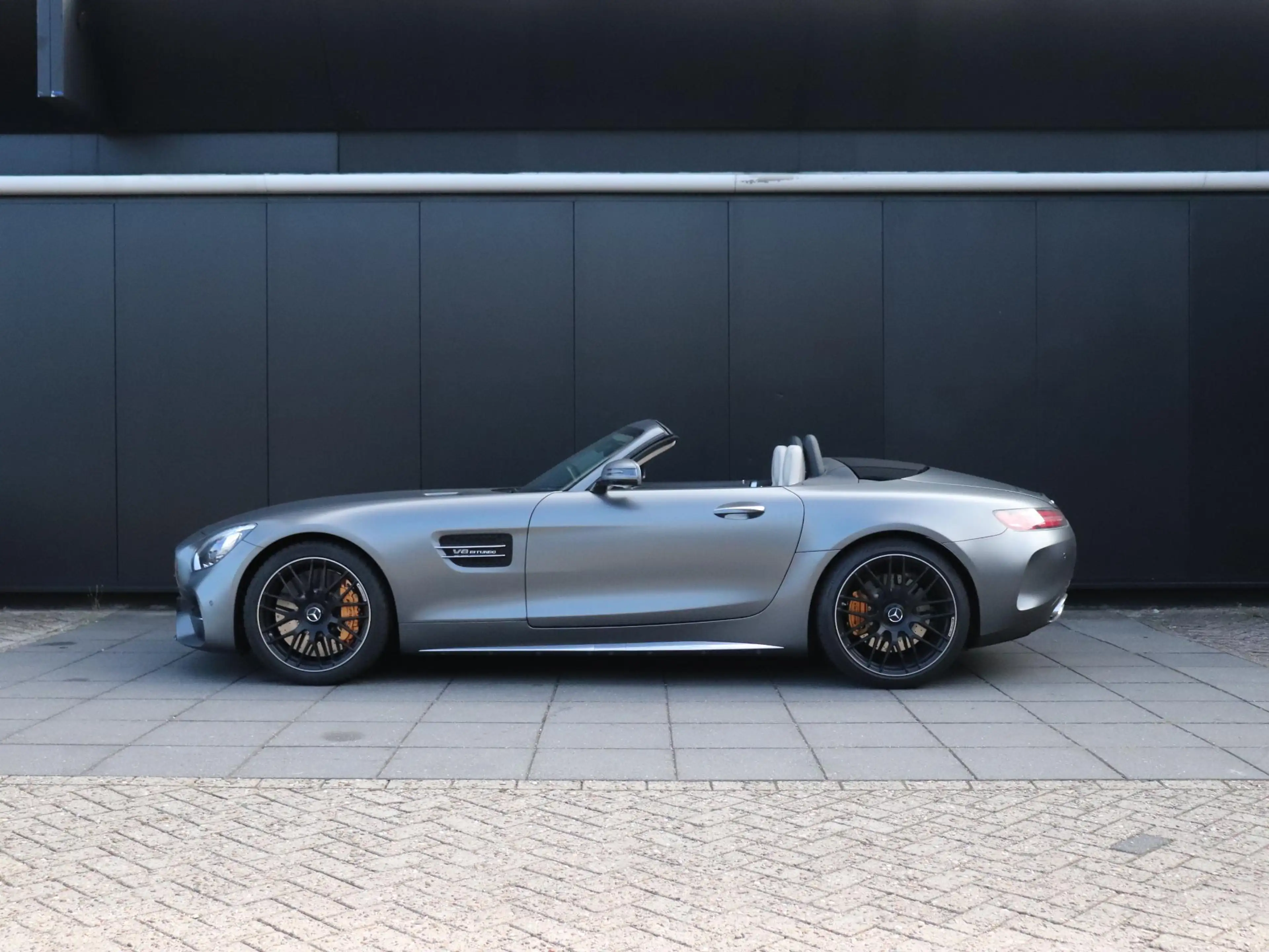 Mercedes-Benz AMG GT Roadster 4.0 C | KERAMISCH | LEDER | BURMESTER | S — photo 3