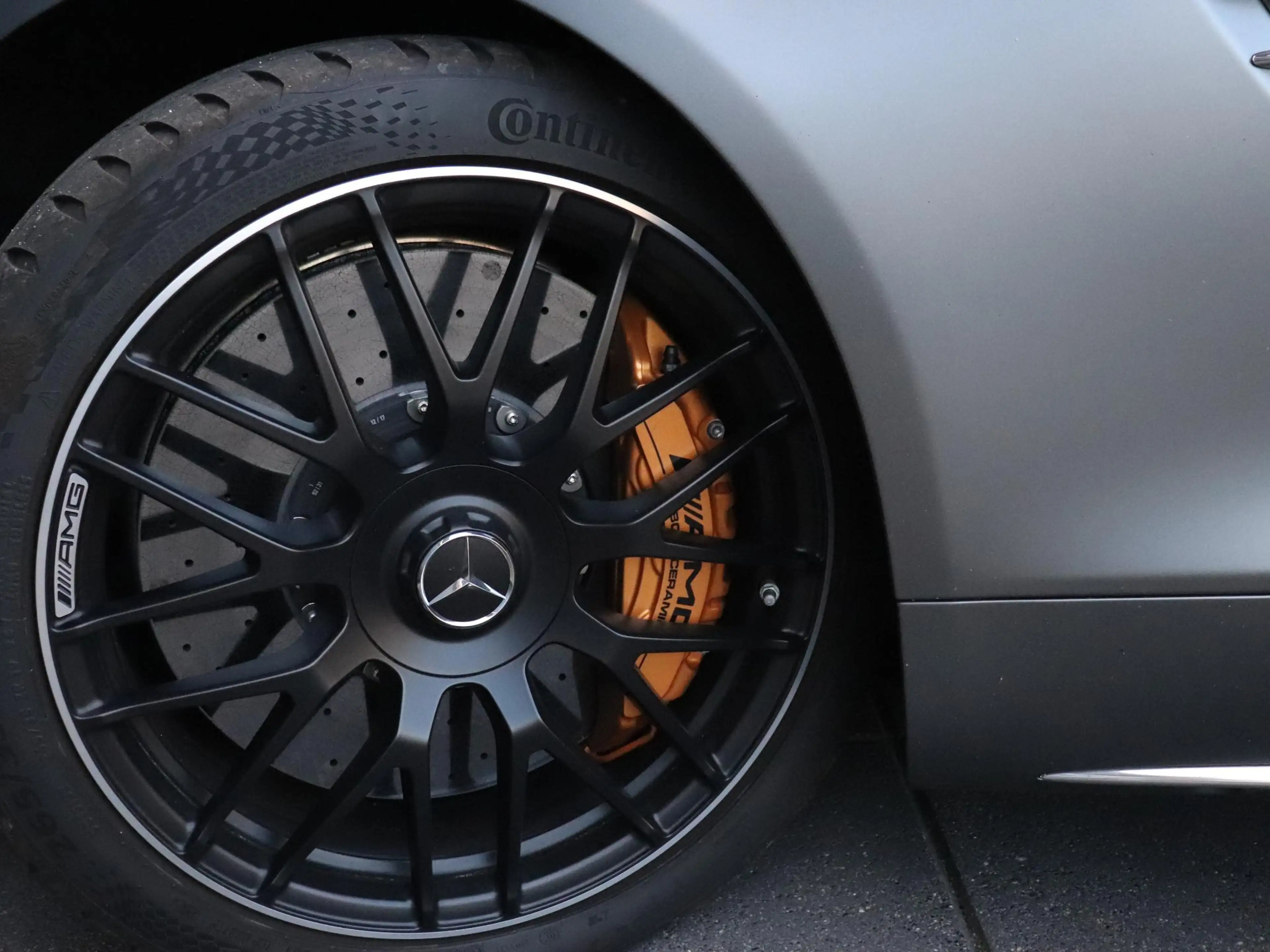 Mercedes-Benz AMG GT Roadster 4.0 C | KERAMISCH | LEDER | BURMESTER | S — photo 19