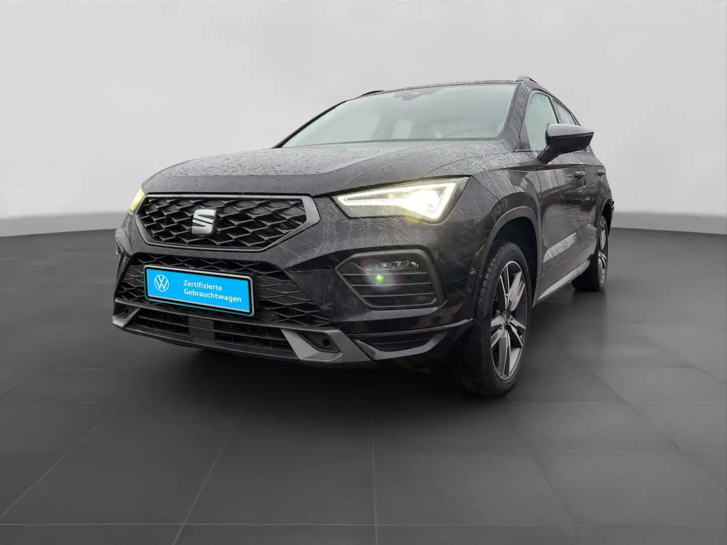 SEAT Ateca 2.0 TDI DSG FR LM18 AHK BEATS NAVI+ KAMERA Schwarz - 2