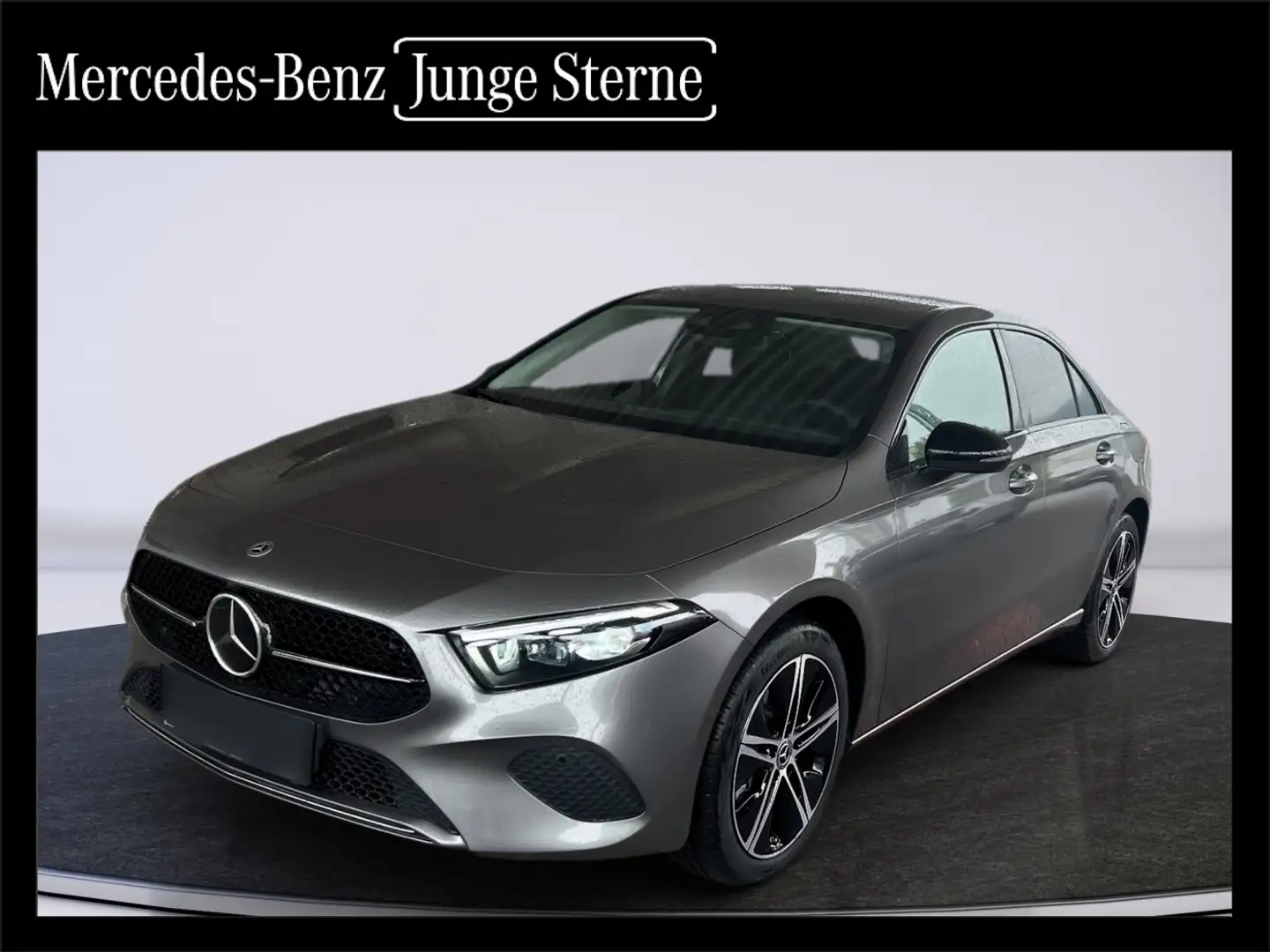 Mercedes-Benz A 250 e Limousine mit EQ Hybrid Technologie Navi Grau - 1