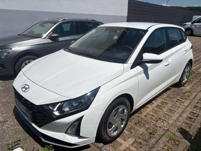 Hyundai i20 5J.Garantie,Navi,Kamera,WP,Tempom.Klima — photo 6