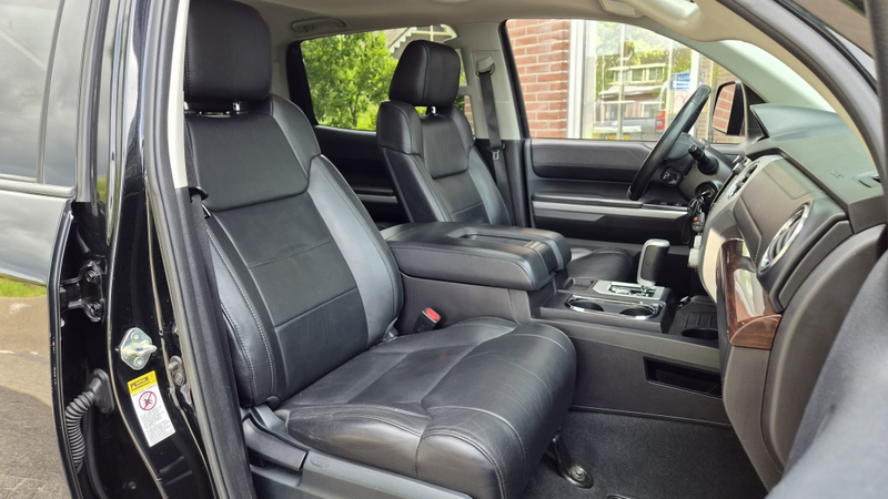 Toyota Tundra 5.7 V8 CrewMax Limited 4x4, Newst, Stoelverw, — photo 4
