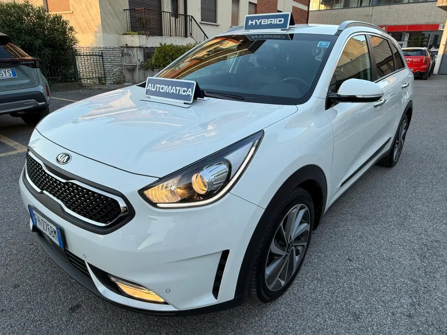 Kia Niro 1.6 GDi HEV Hybrid Style AdasPack DCT Automatica Blanc - 1