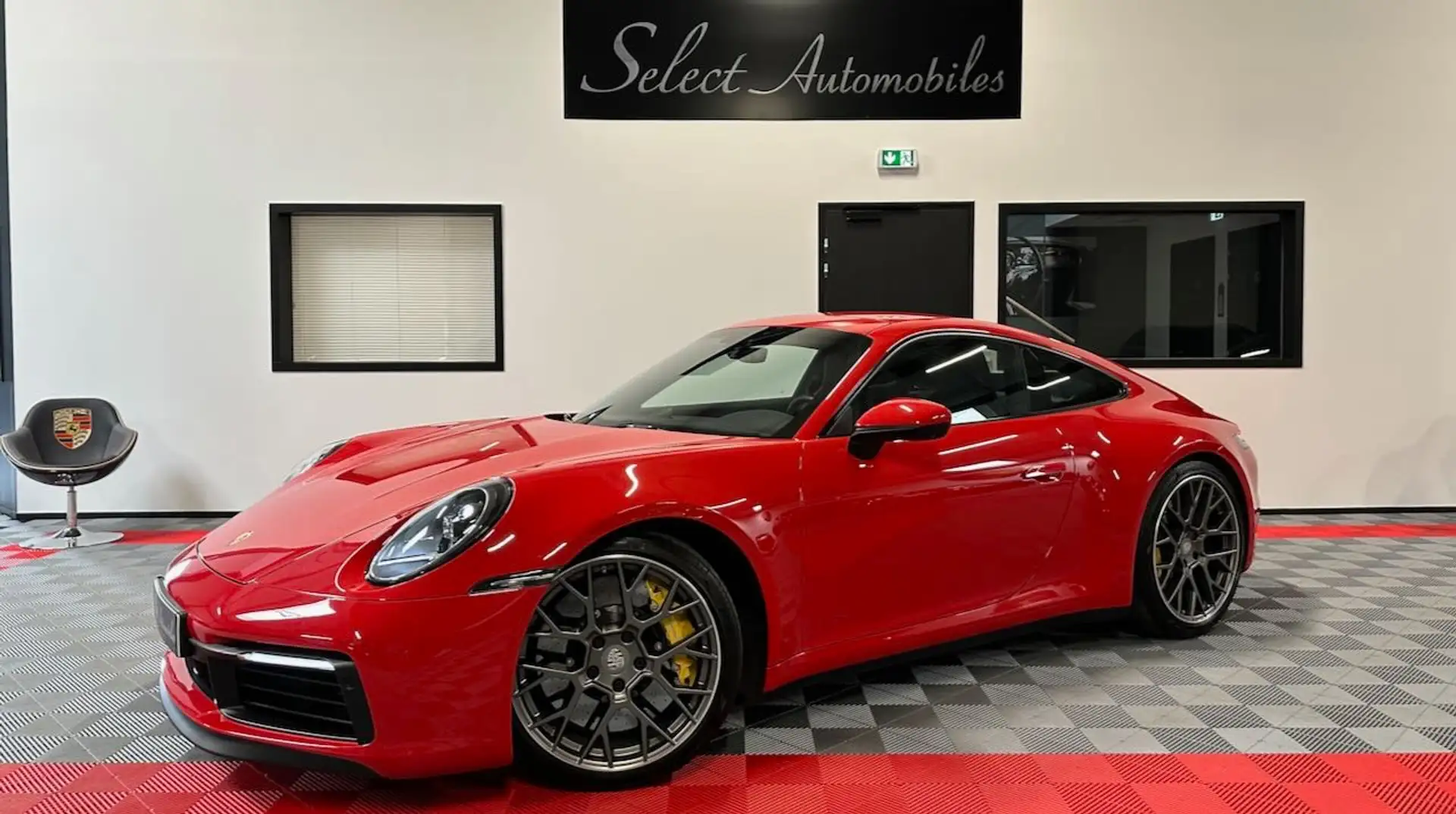 Porsche 992 Porsche 992 Carrera 4S Coupé 3.0 450ch Piros - 1