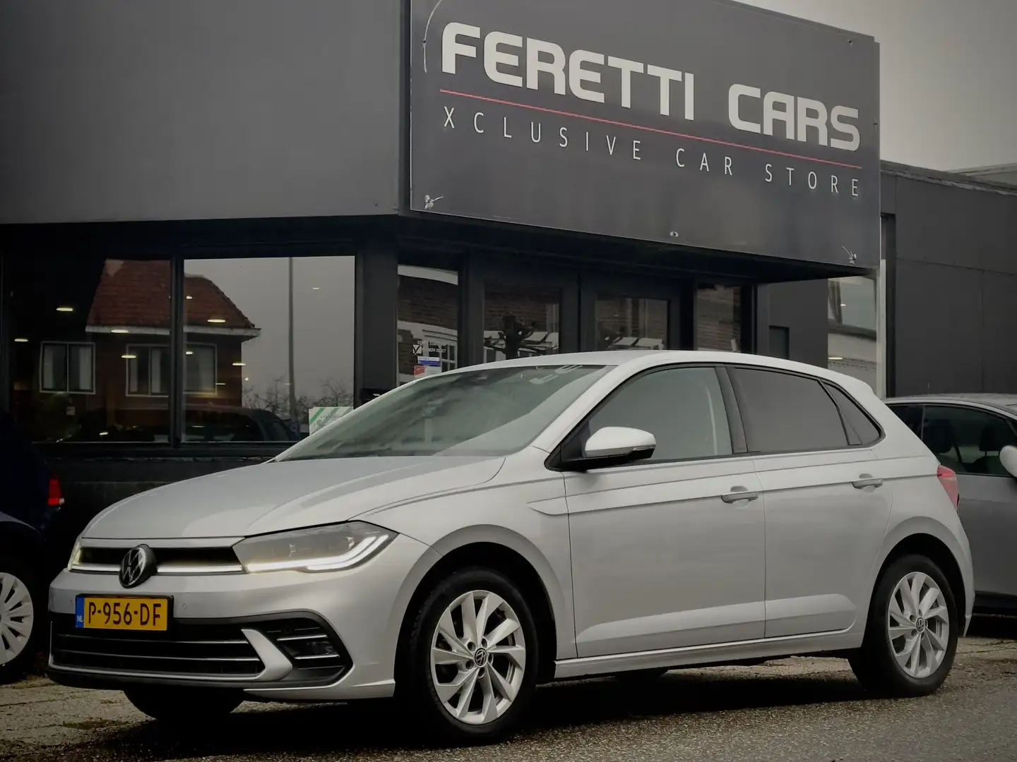 Volkswagen Polo 1.0 TSI STYLE NAVI DIGI-DASH APPLE-CARPLAY LED LMV Argent - 1