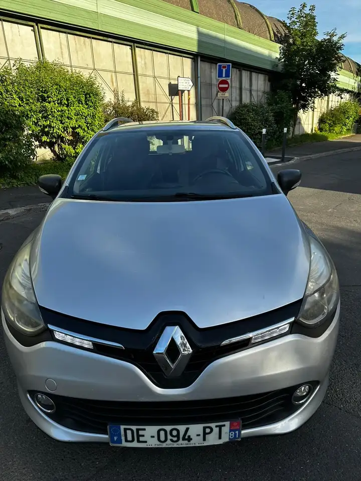 Renault Clio Citadine 3 portes — photo 5
