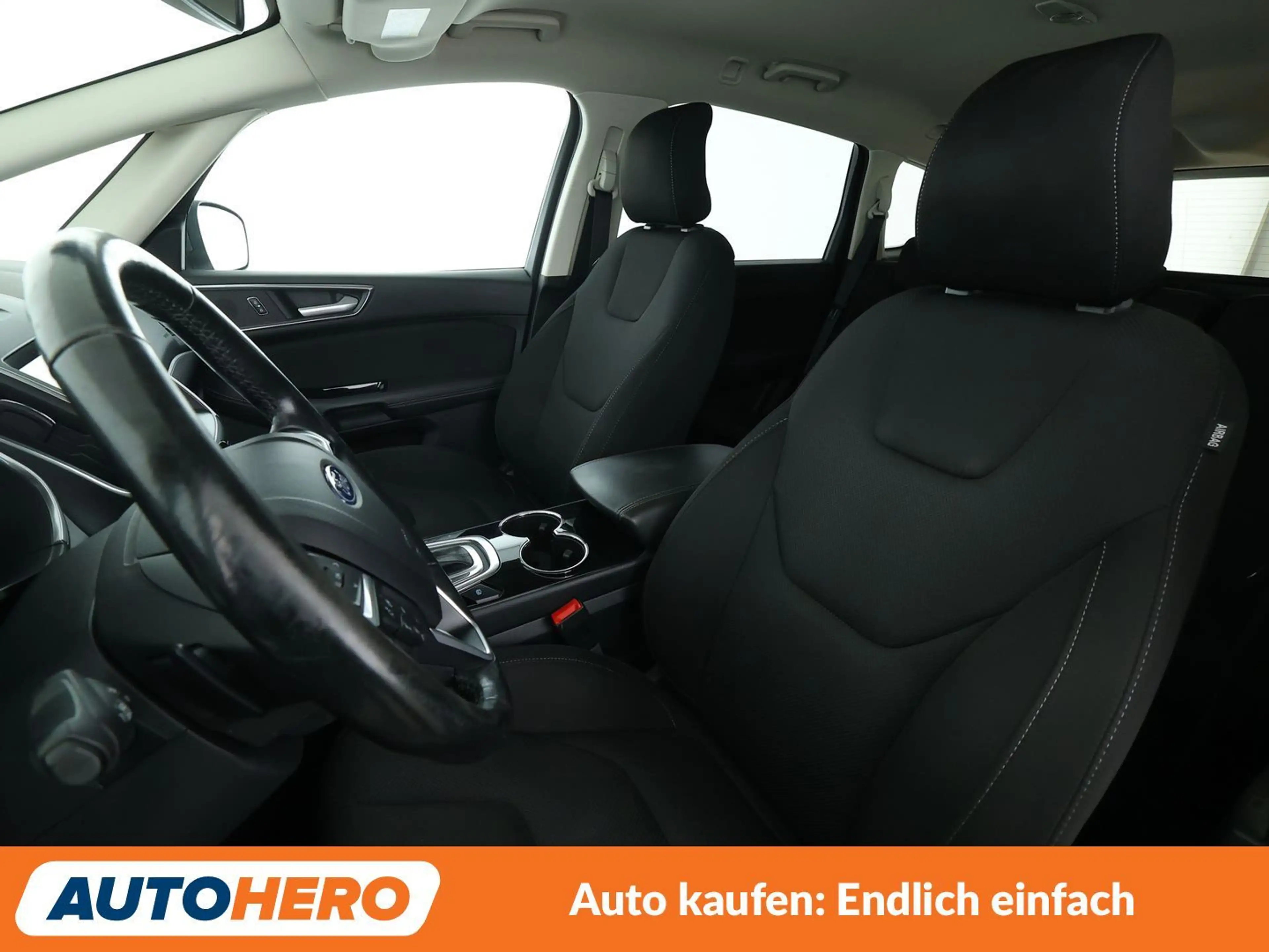 Ford S-Max 2.0 EcoBoost Titanium Aut.*NAVI*CAM* — photo 10