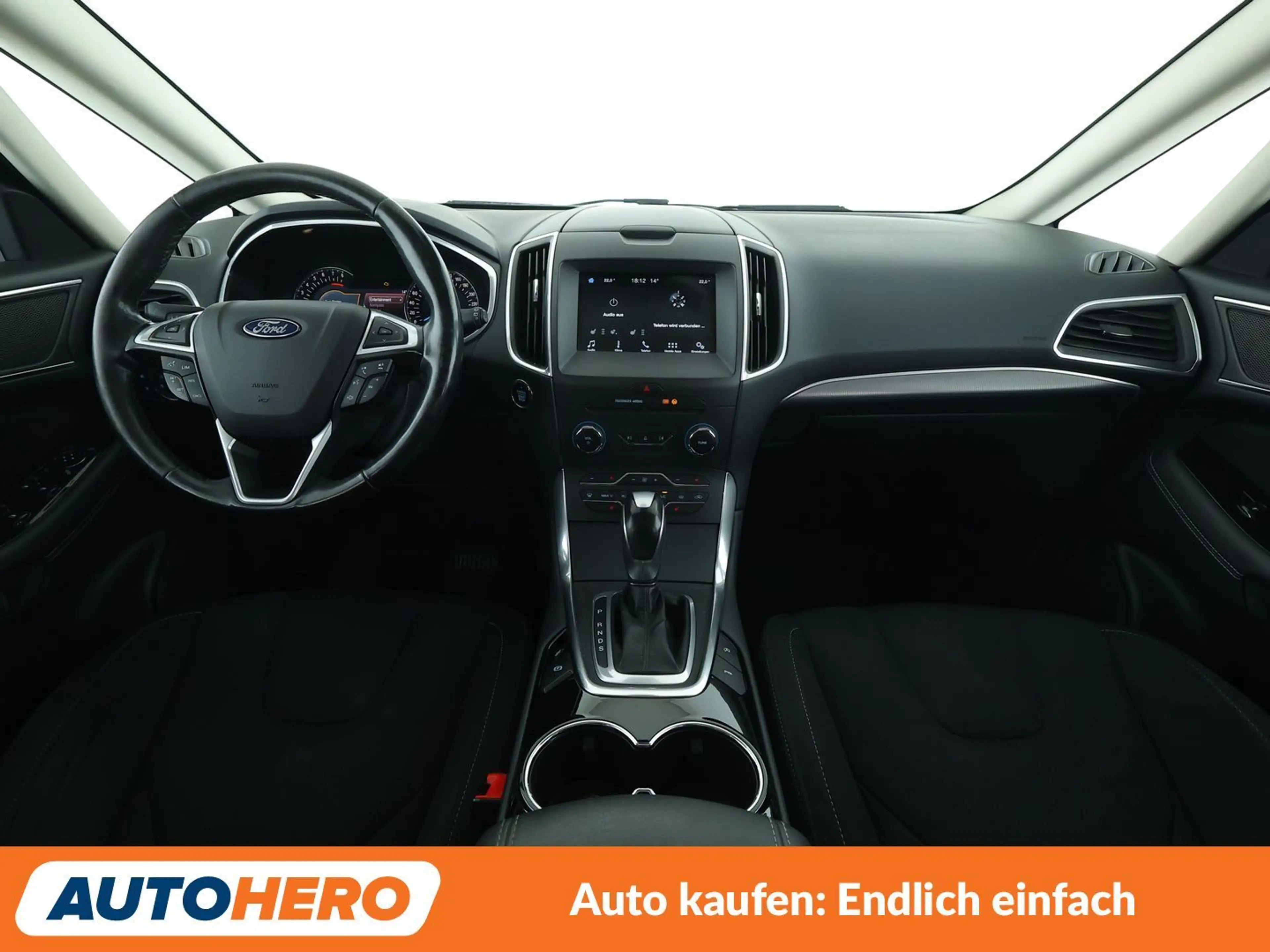 Ford S-Max 2.0 EcoBoost Titanium Aut.*NAVI*CAM* — photo 12