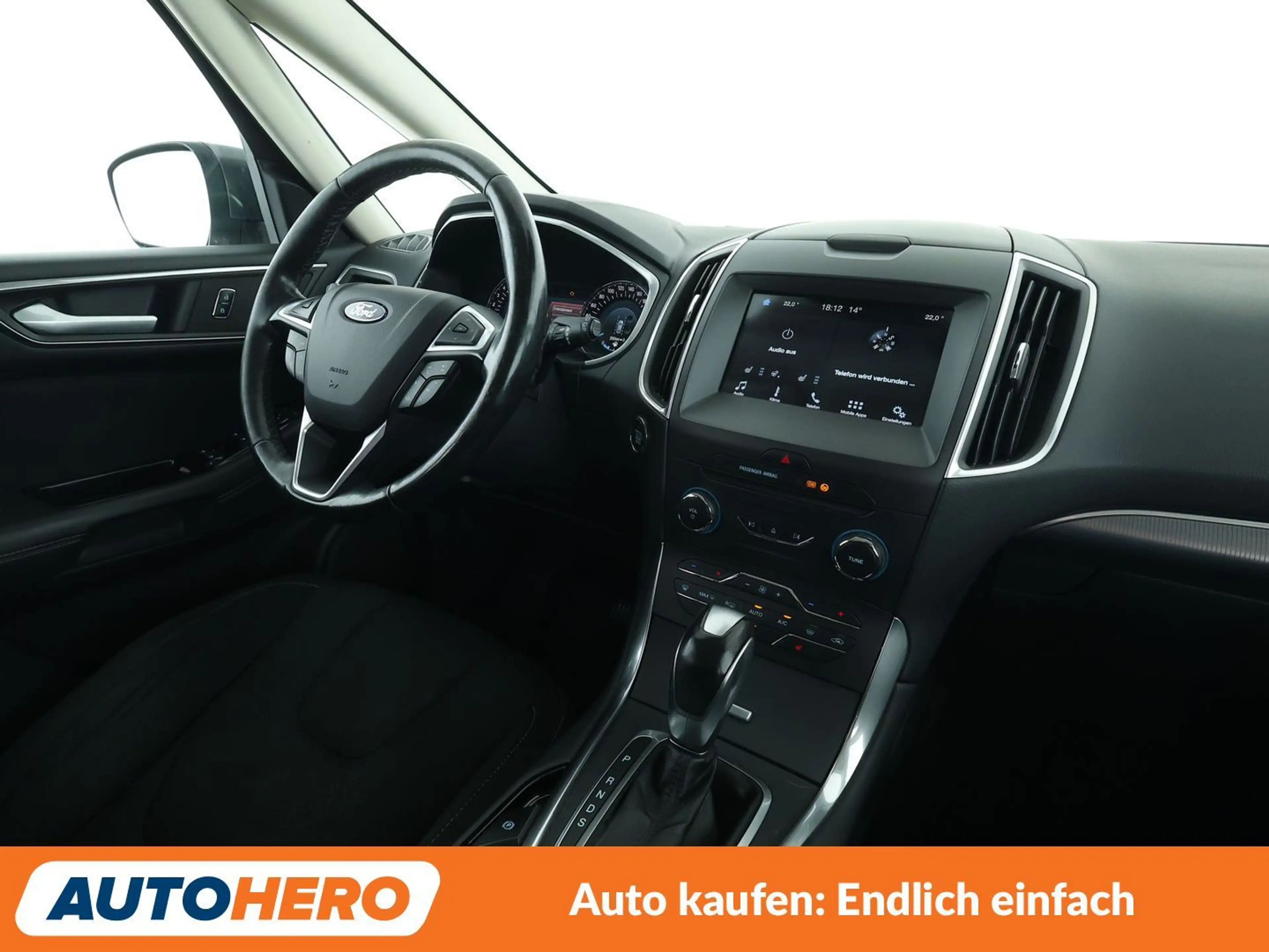 Ford S-Max 2.0 EcoBoost Titanium Aut.*NAVI*CAM* — photo 13