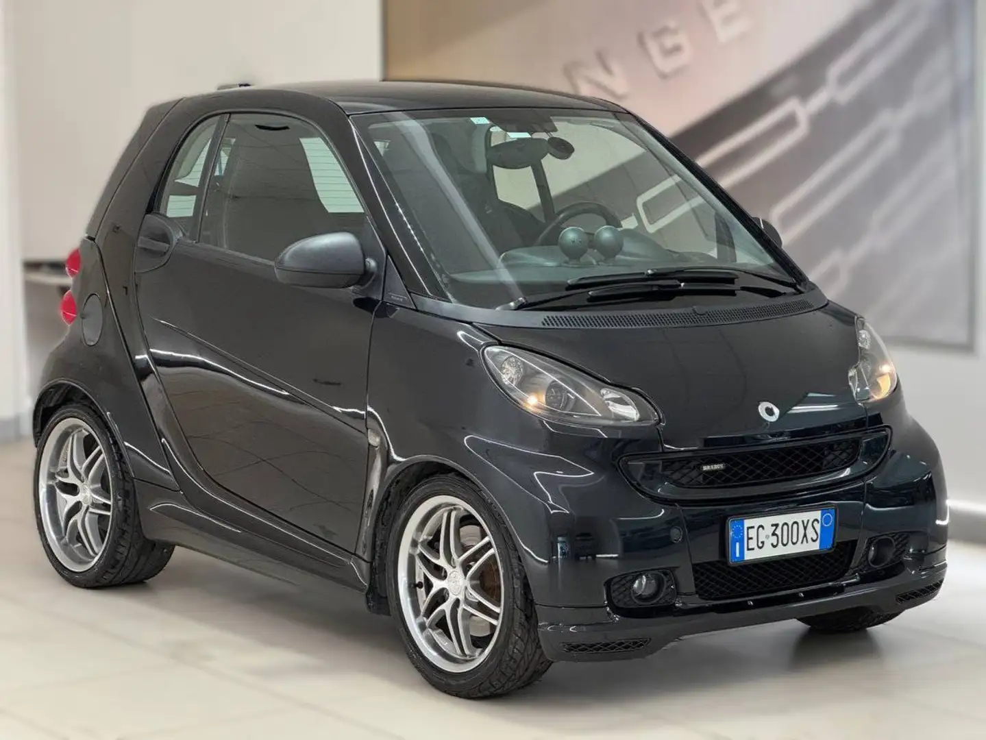 smart brabus fortwo 1000 72 kW coupé BRABUS Xclusive Noir - 1