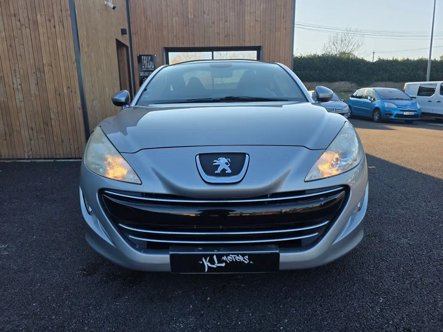 Peugeot RCZ 1.6L THP 200CH Grau - 2