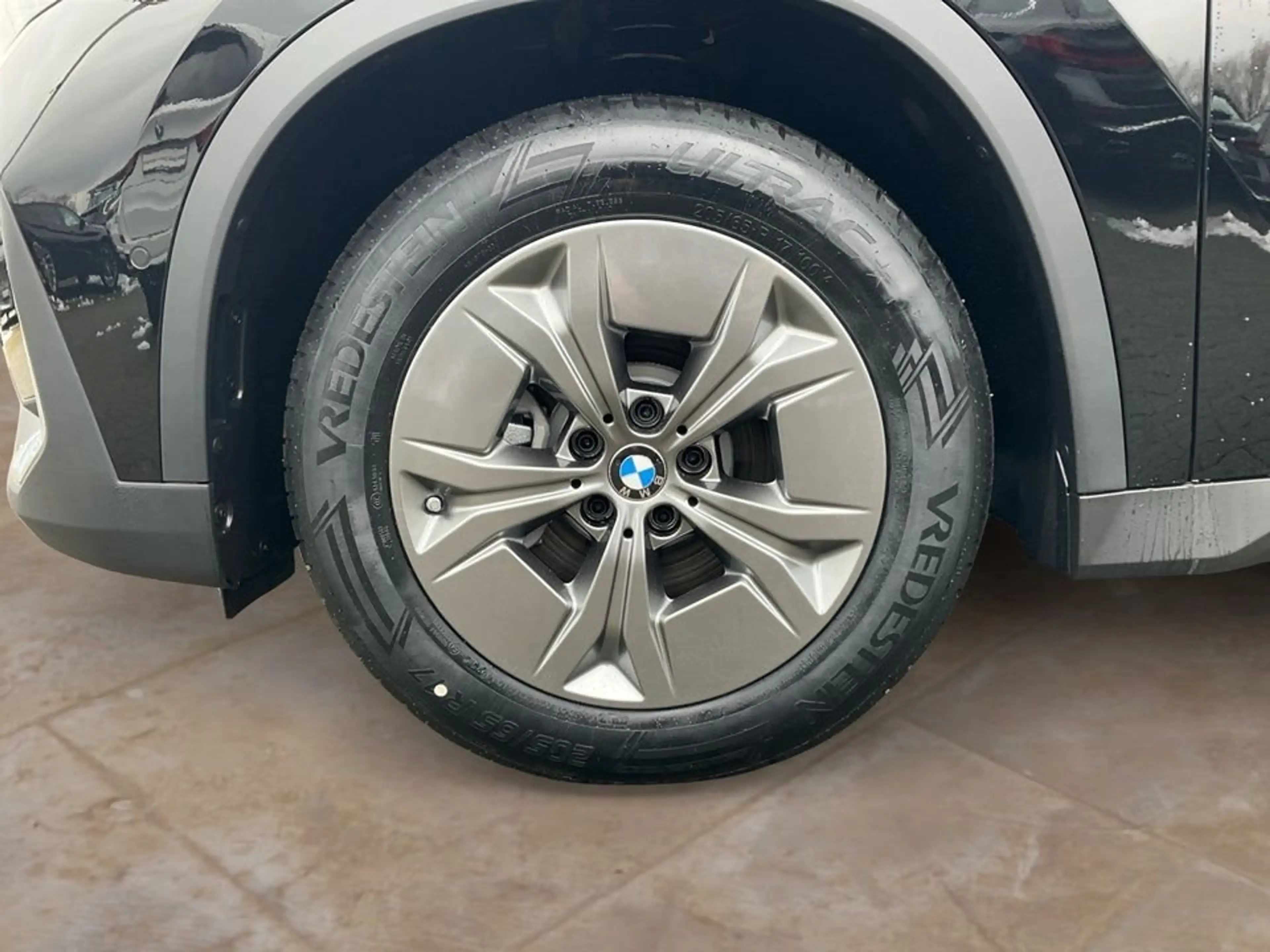 BMW iX1 xDrive30 ELEKTRO  UPE 62.140 EUR — photo 2
