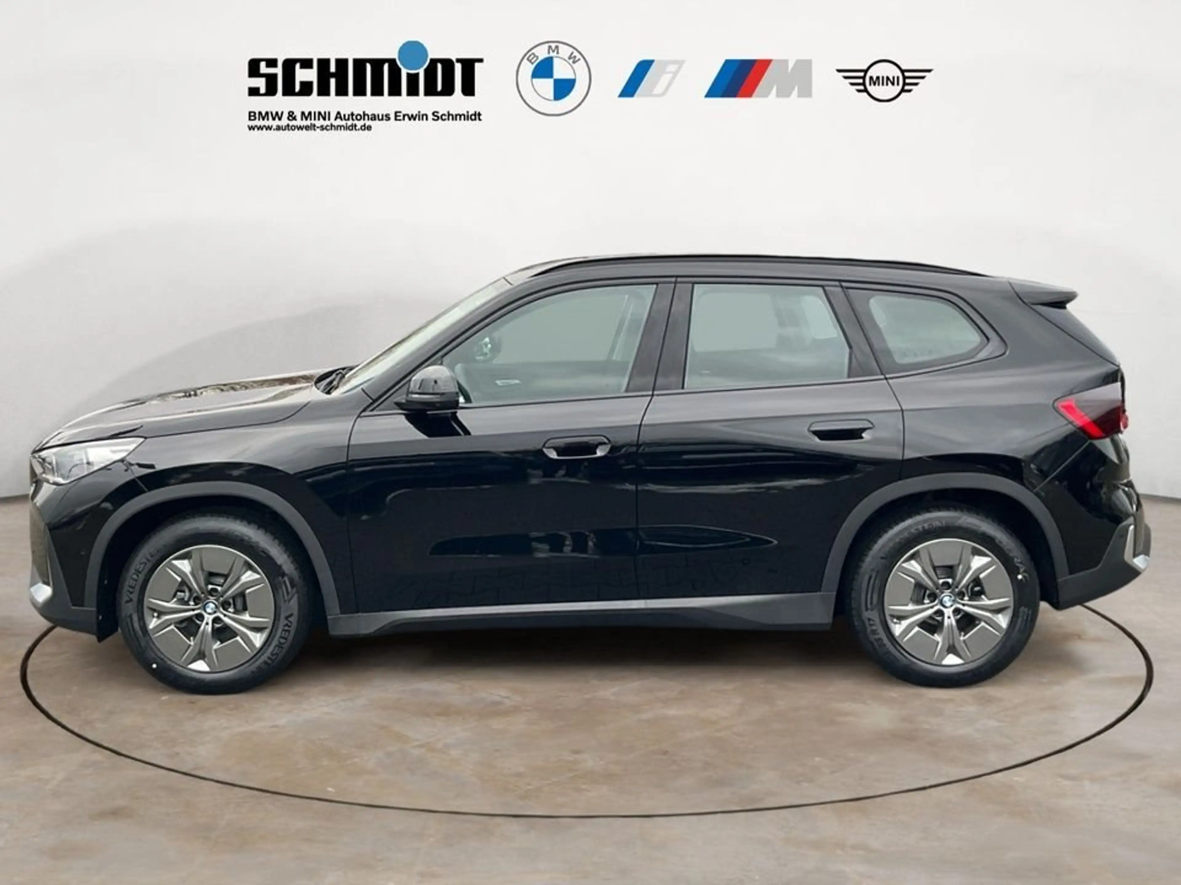 BMW iX1 xDrive30 ELEKTRO  UPE 62.140 EUR — photo 3
