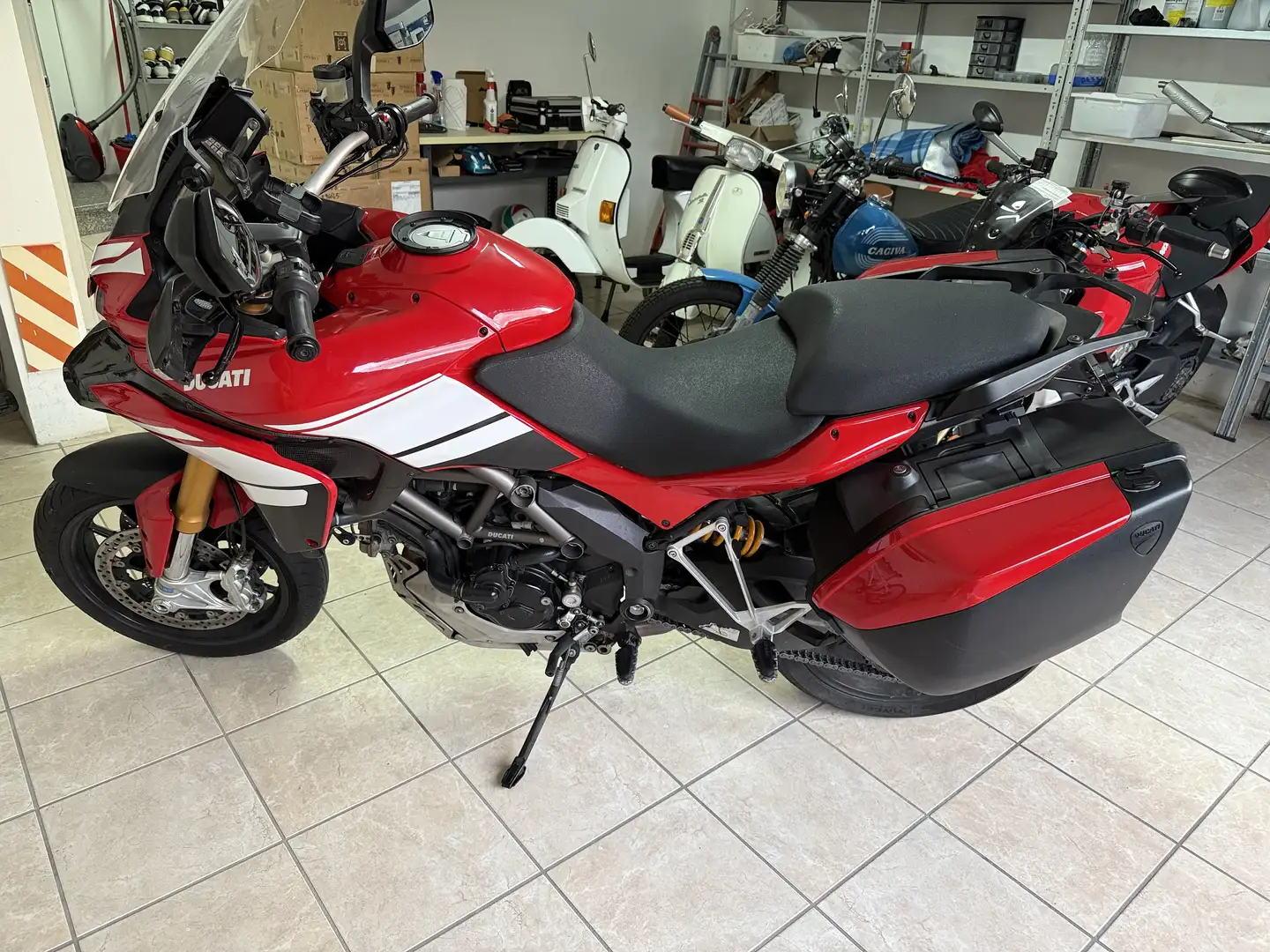 Ducati Multistrada 1200 S Touring - 2