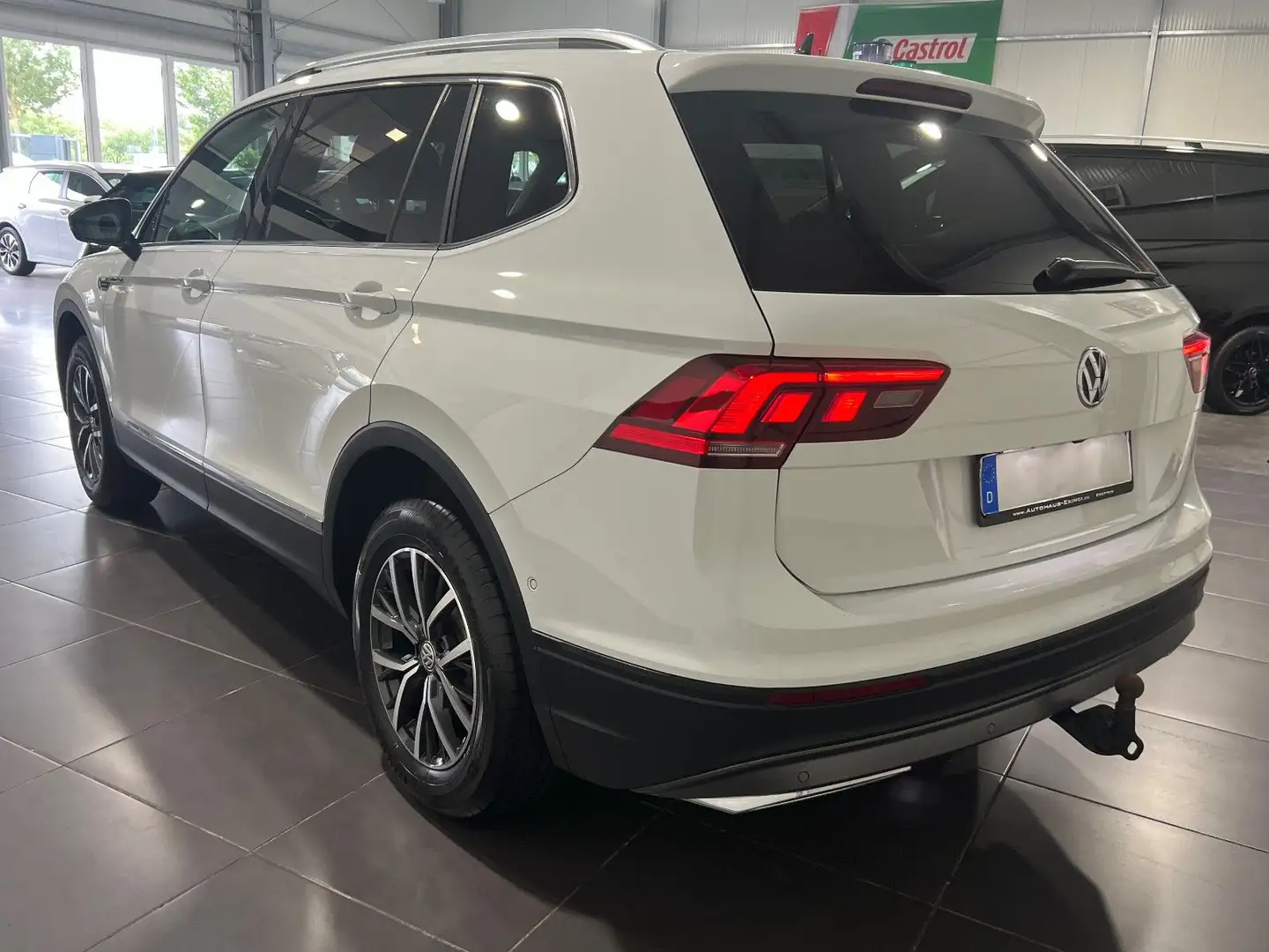 Volkswagen Tiguan Allspace 2.0 TDi **Navi*Kamera*ACC*AHK** Blanc - 2