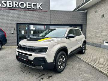 Longitude 1.2 Hybrid 48V 110 Autom. NIEUW 0 km !!