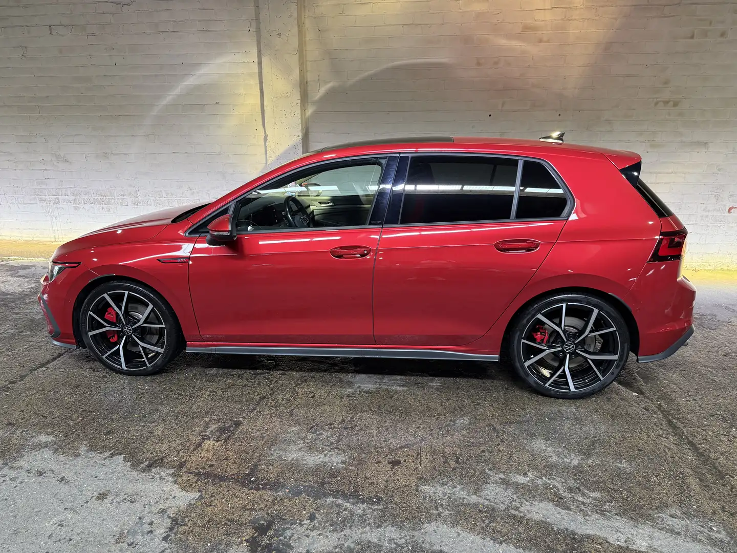 Volkswagen Golf GTI 2.0 TSI OPF DSG - 2