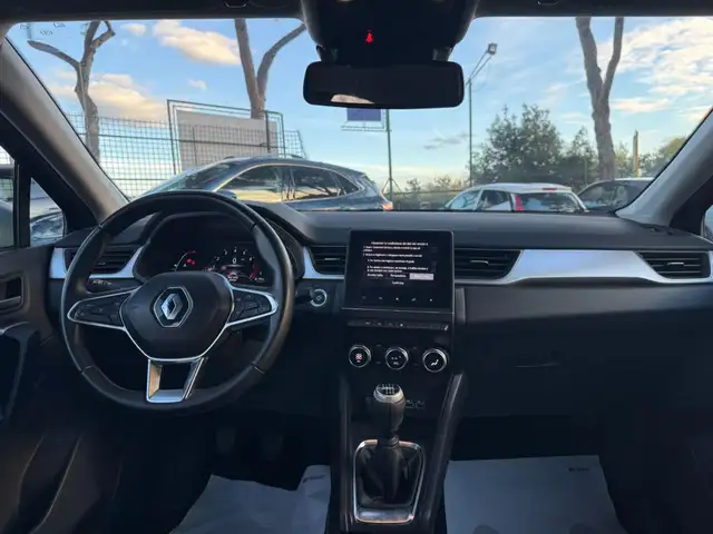 Renault Captur view 9