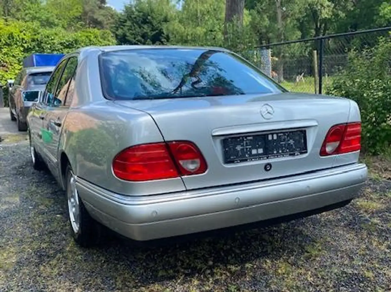 Mercedes-Benz E 230 Avantgarde, foto 4