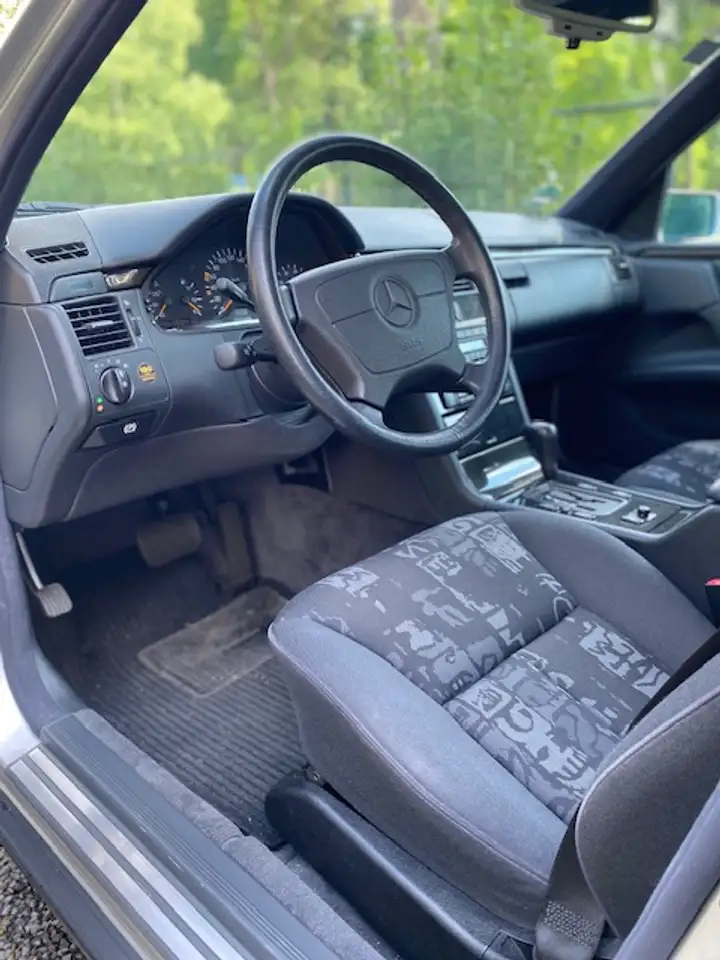 Mercedes-Benz E 230 Avantgarde, foto 6
