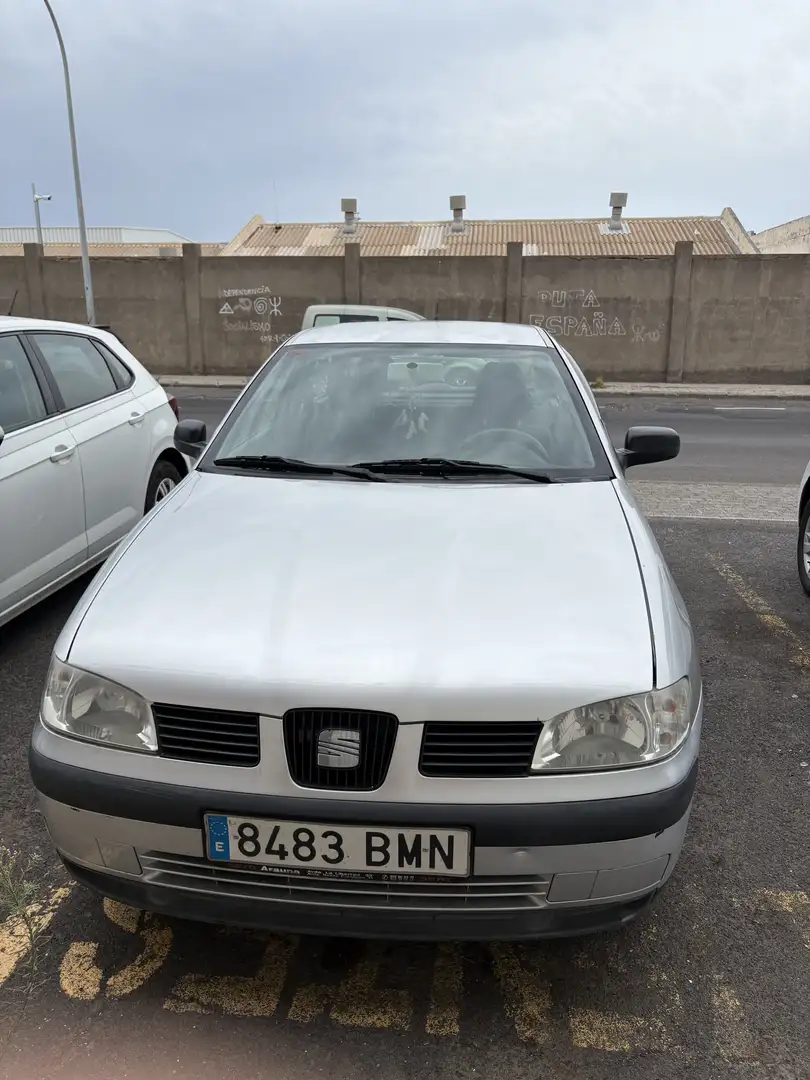 SEAT Ibiza 1.4 Select - 2
