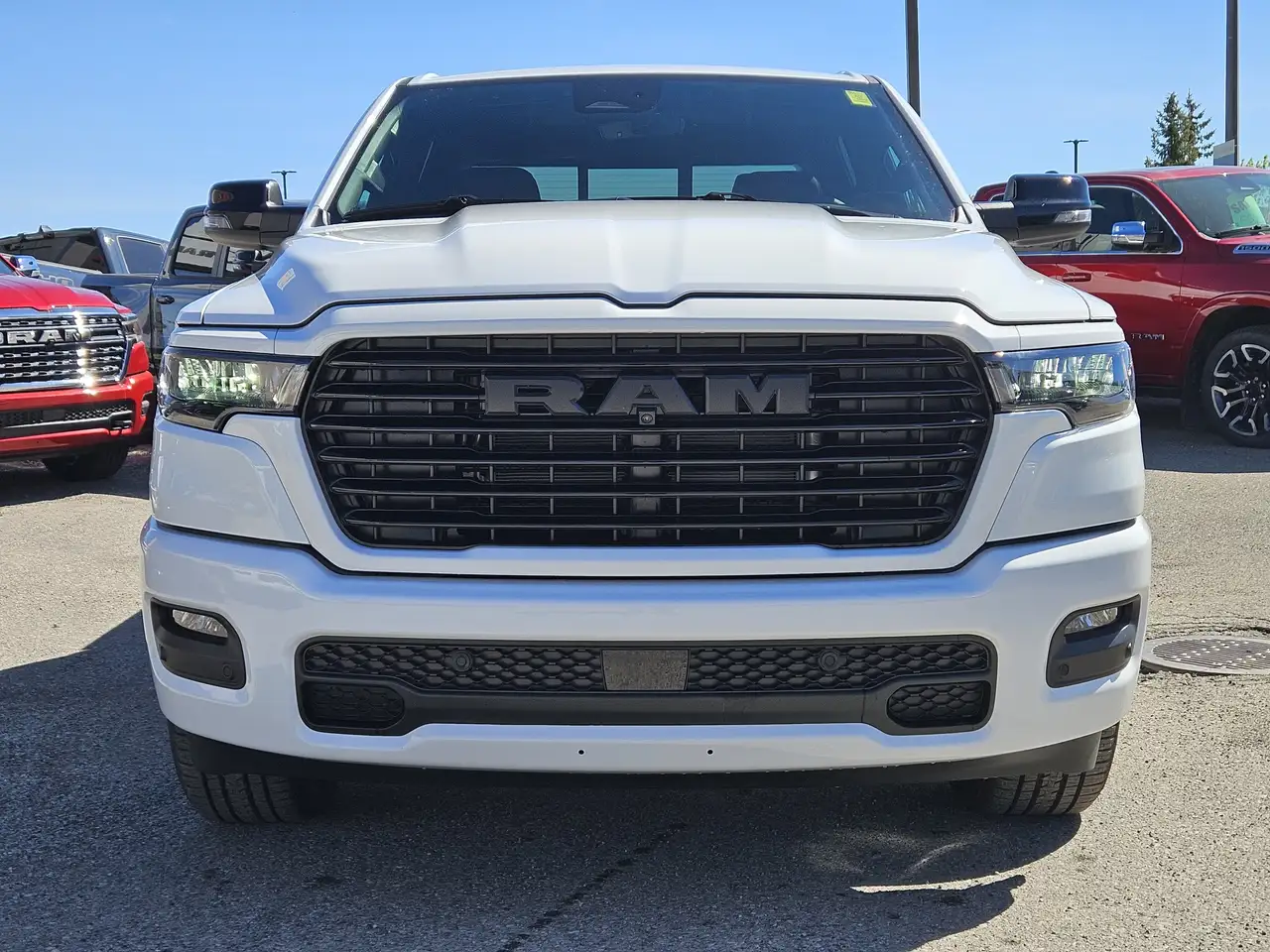 RAM 1500 снимка RAM 1500