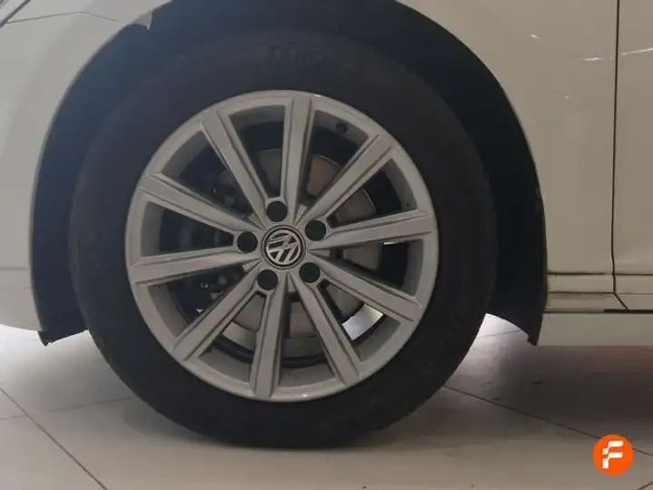 Volkswagen Passat VARIANT 2.0 TDI BMT Advance DSG 2019, foto 20