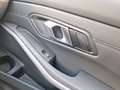BMW 320 d xDrive Touring DAB LED ACC + Stop&Go Shz Weiß - thumbnail 19