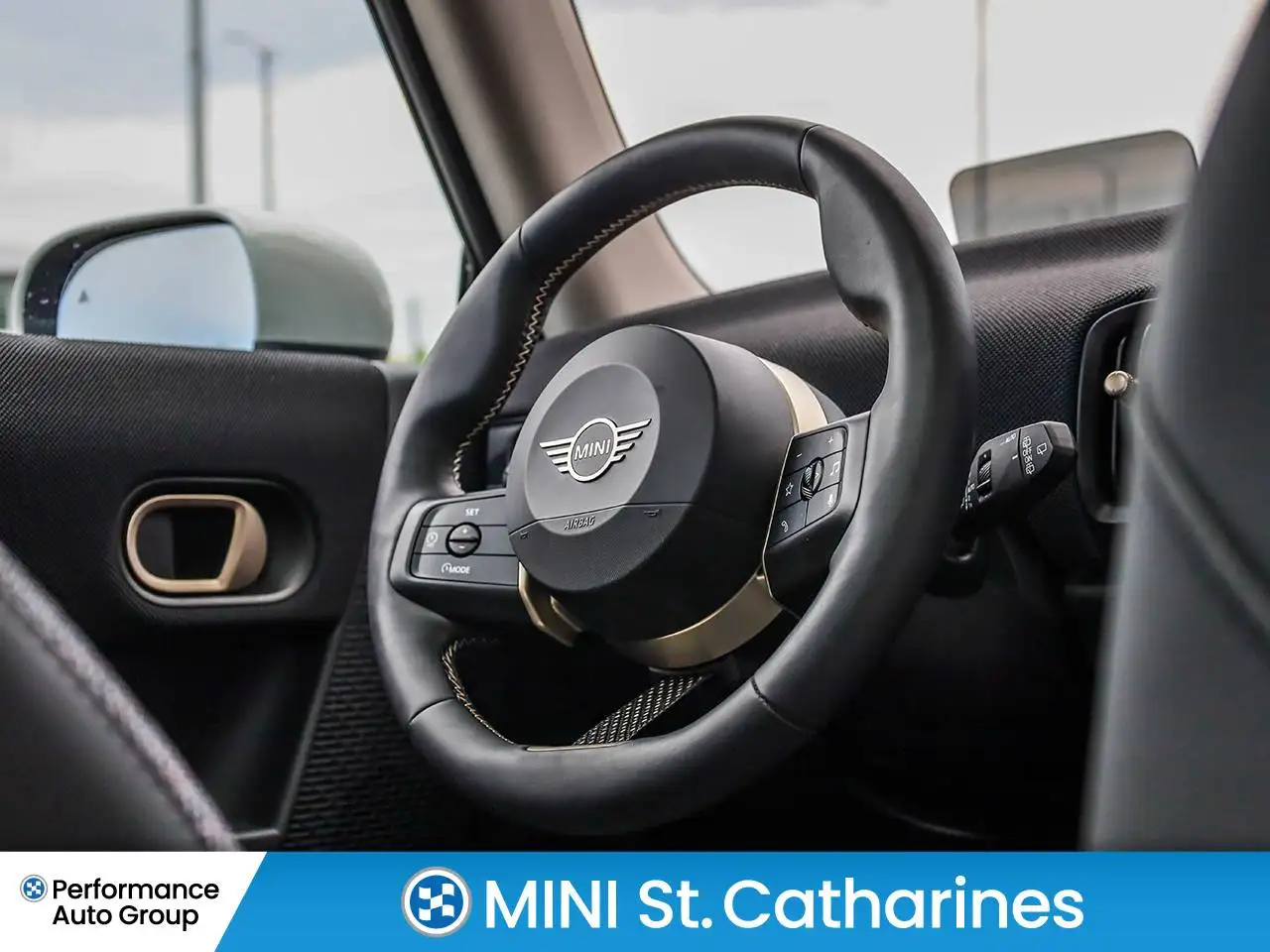MINI 3 Door снимка MINI 3 Door