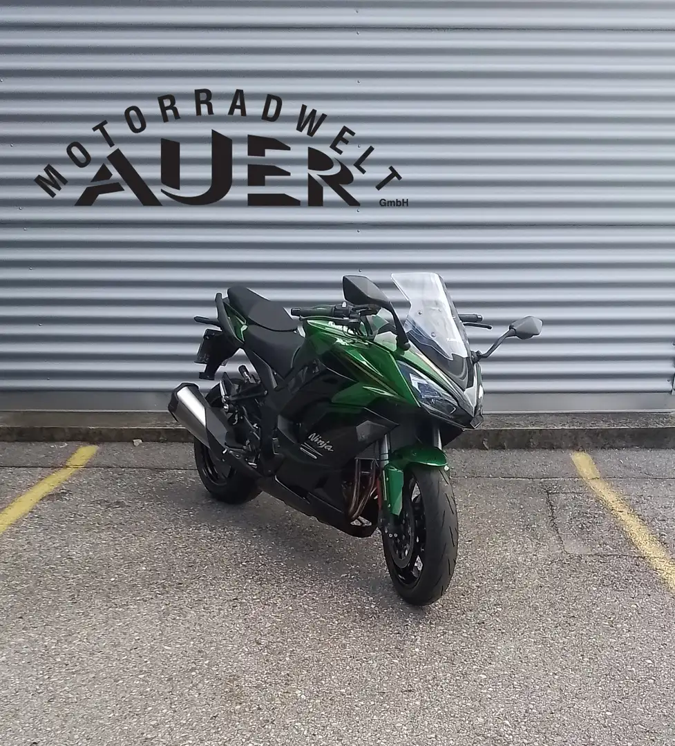 Kawasaki Ninja 1100SX -- junge Gebrauchte -- Grün - 1