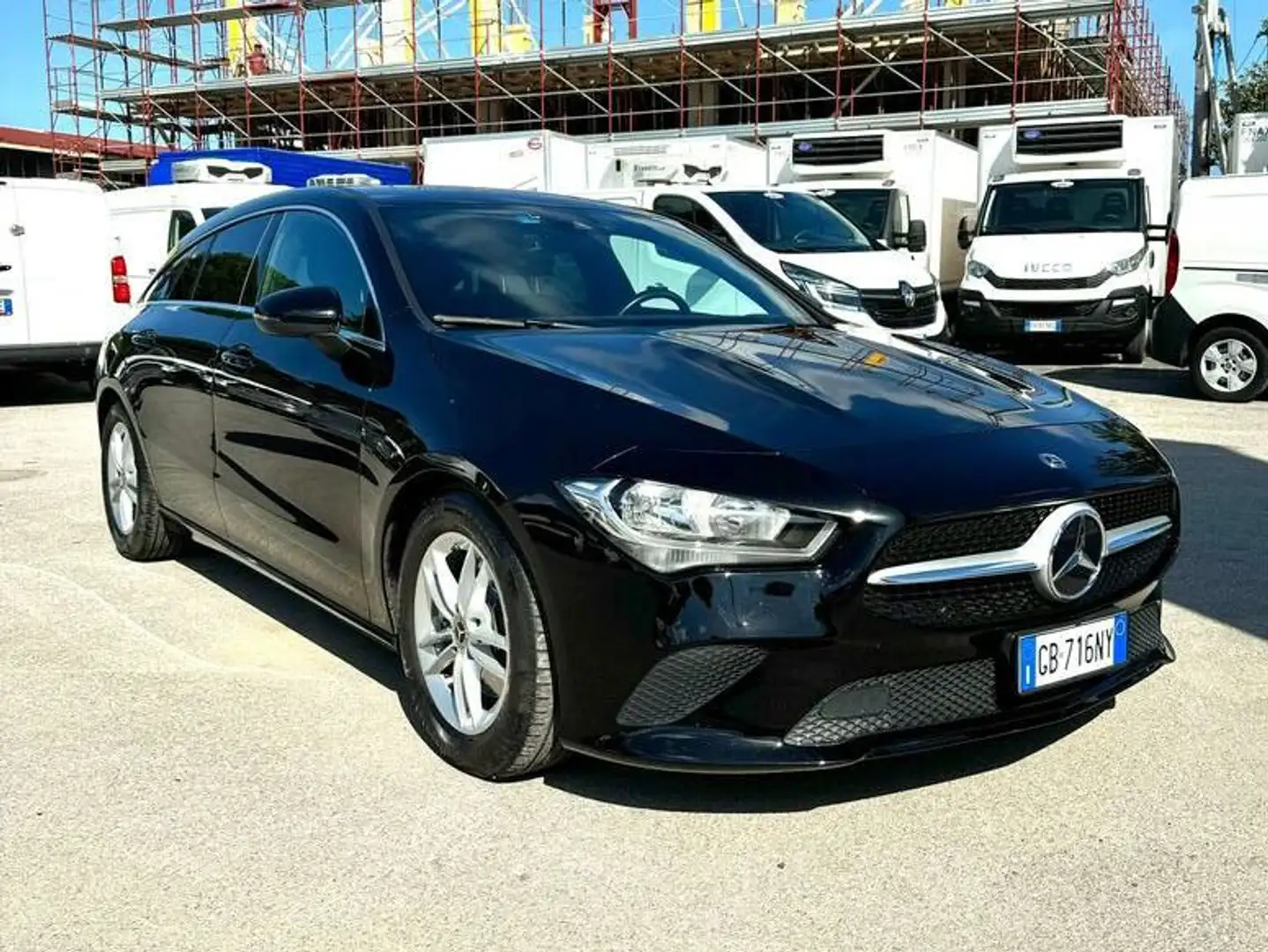 Mercedes-Benz CLA 200 CLA 200d 150cv AUTOMATICA Nero - 1