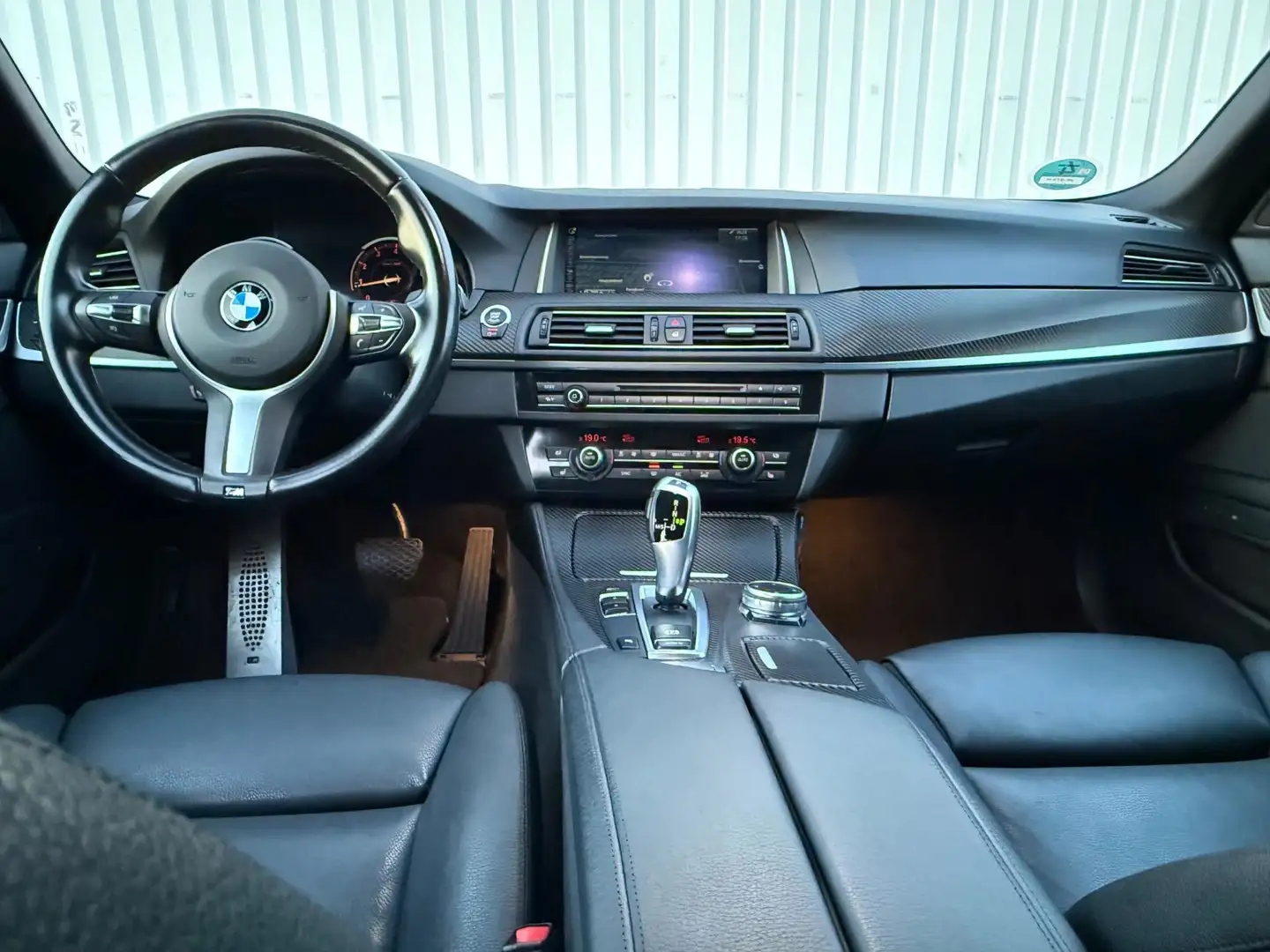 BMW 520 5-serie Touring 520i M Sport Edition,High Executiv Schwarz - 2