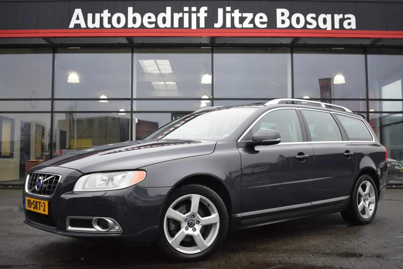 Volvo V70 1.6 T4 Automaat Limited Edition Xenon | Schuif/Kan Gris - 1