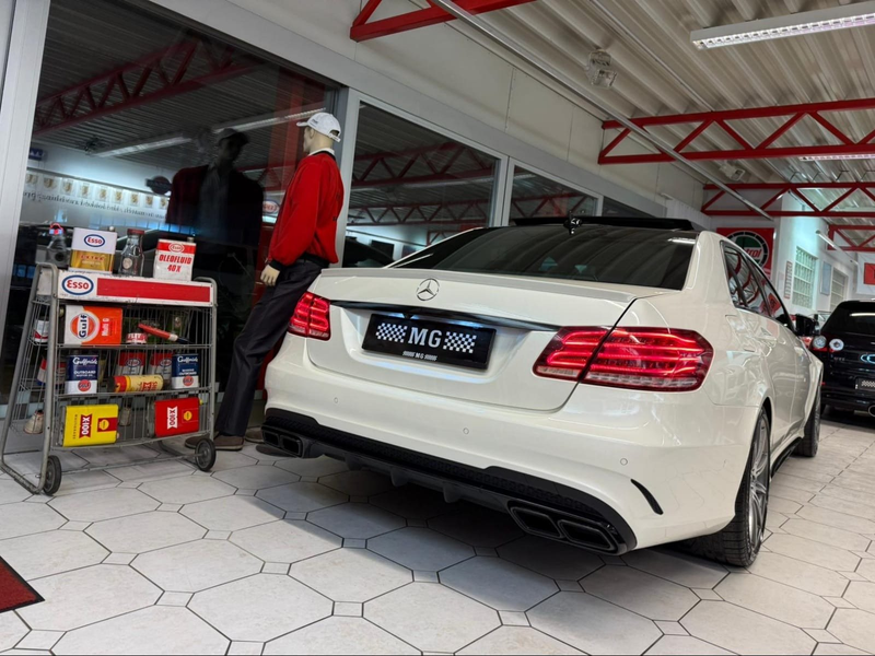 Mercedes-Benz E 63 AMG E 63 AMG 4Matic Panorama — photo 15
