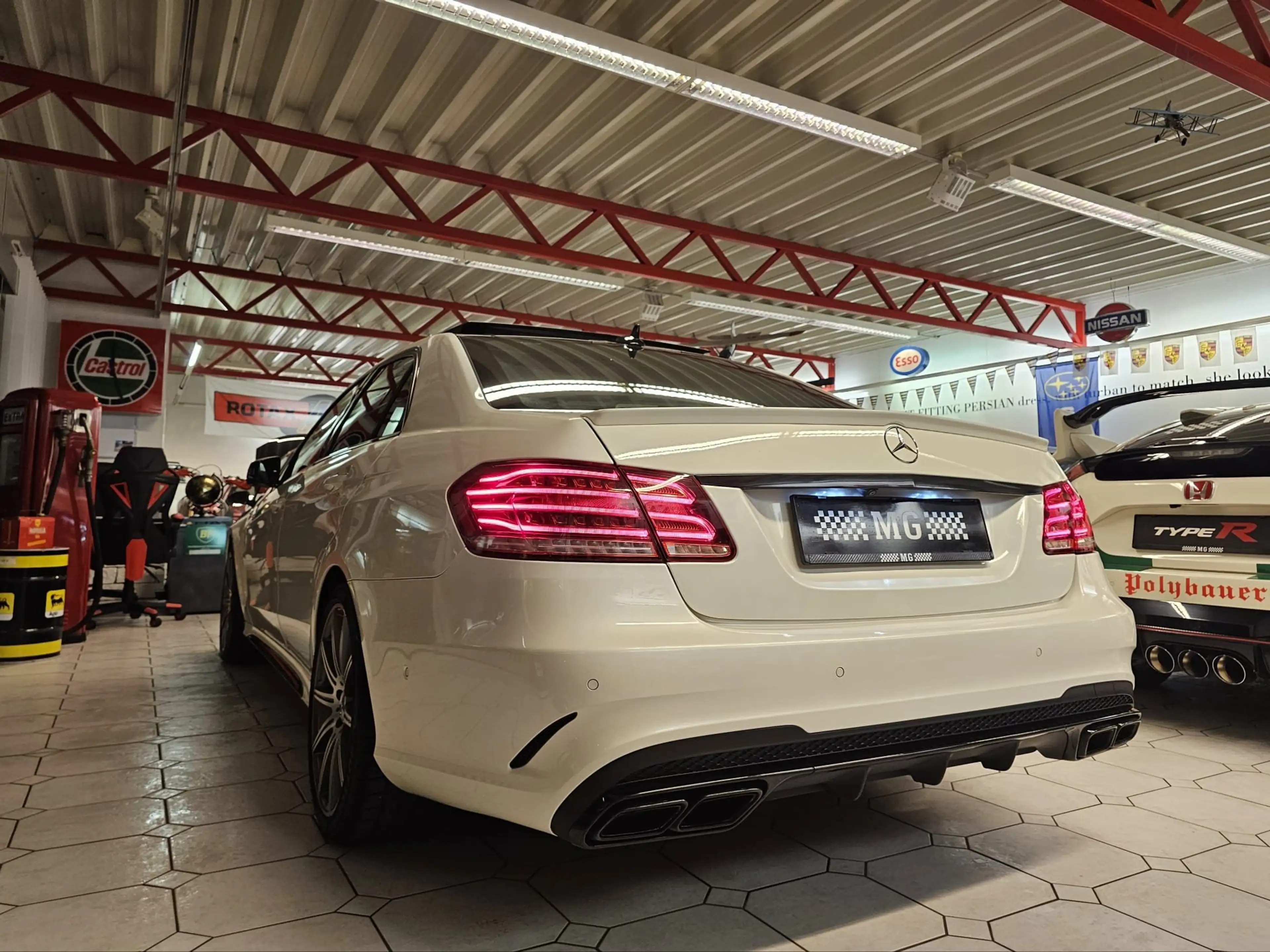 Mercedes-Benz E 63 AMG E 63 AMG 4Matic Panorama — photo 14