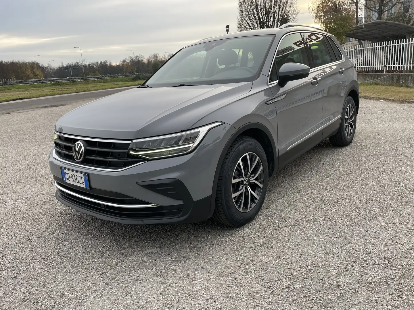 Volkswagen Tiguan 2.0 tdi Life 150cv dsg - 1