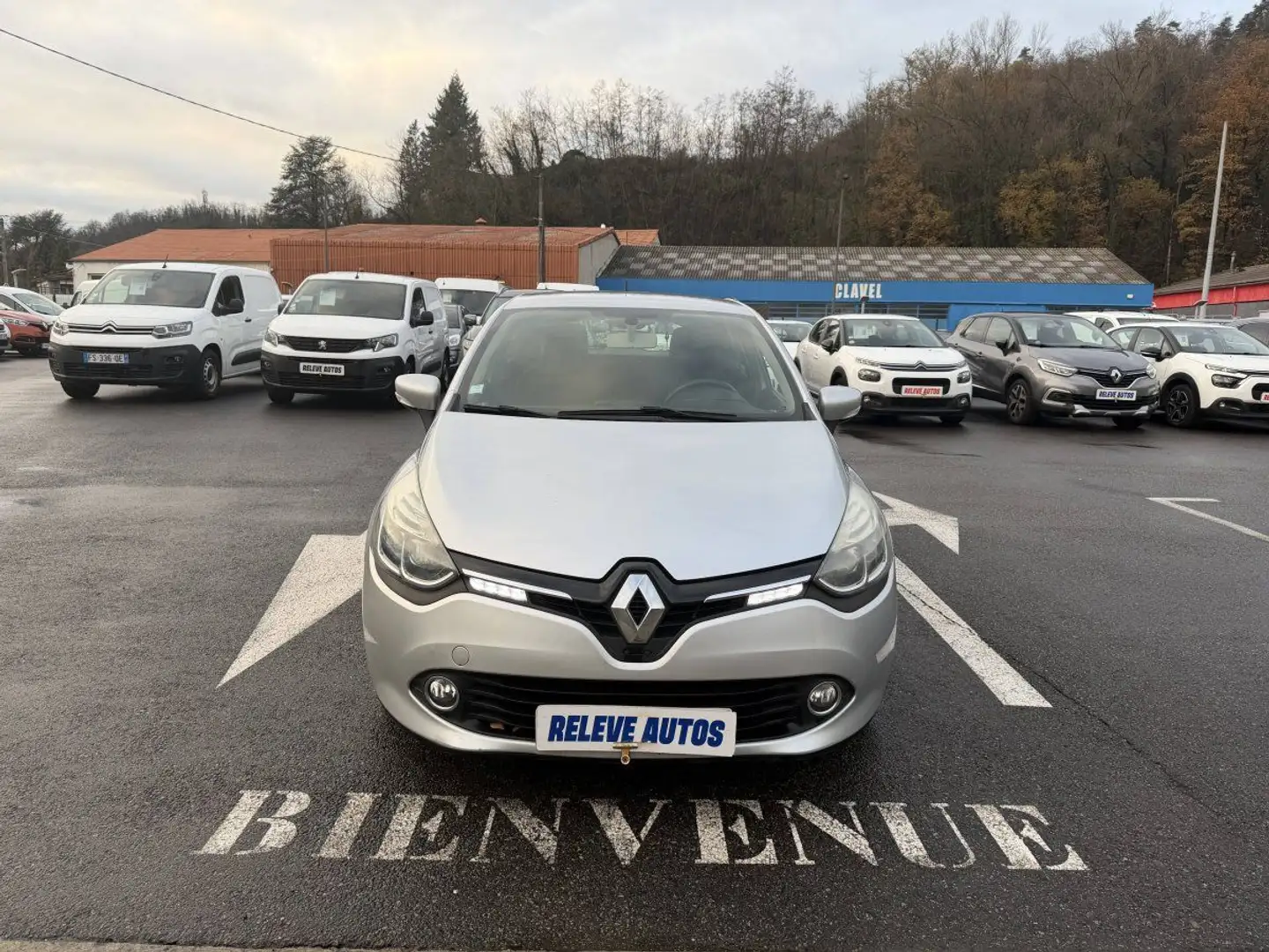 Renault Clio IV (B98) 0.9 TCe 90ch energy Zen eco² 99g Gris - 1