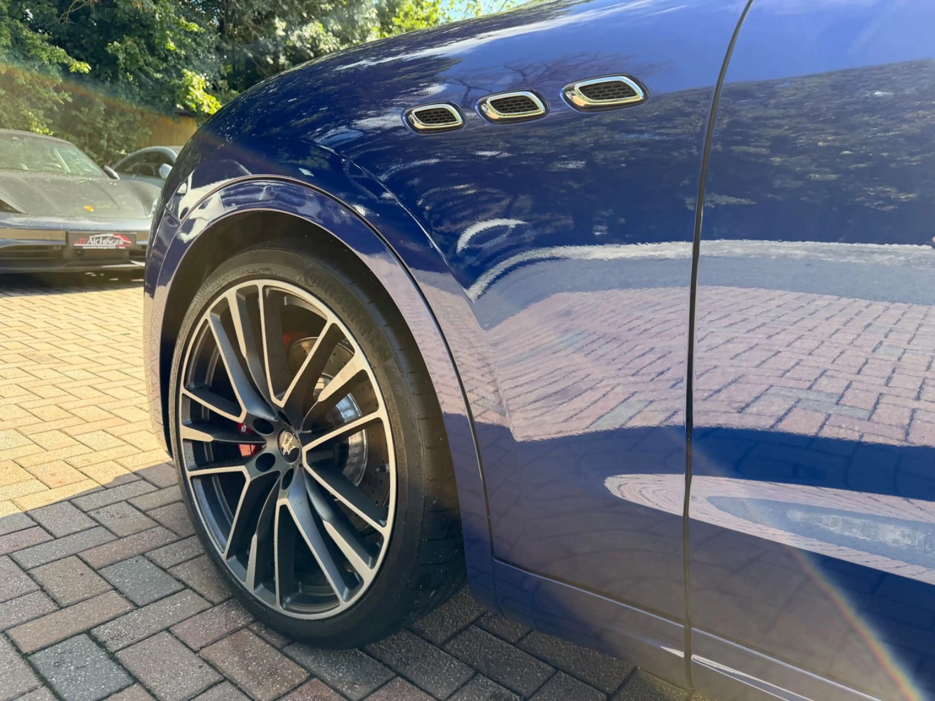 Maserati Levante Trofeo Q4 3.8 V8 Alcantara ACC Sitzheiz. — photo 13