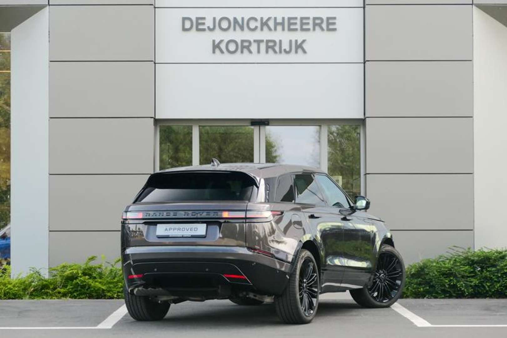 Land Rover Range Rover Velar Dynamic SE AWD Auto D200 -  - Joinsteer - #3