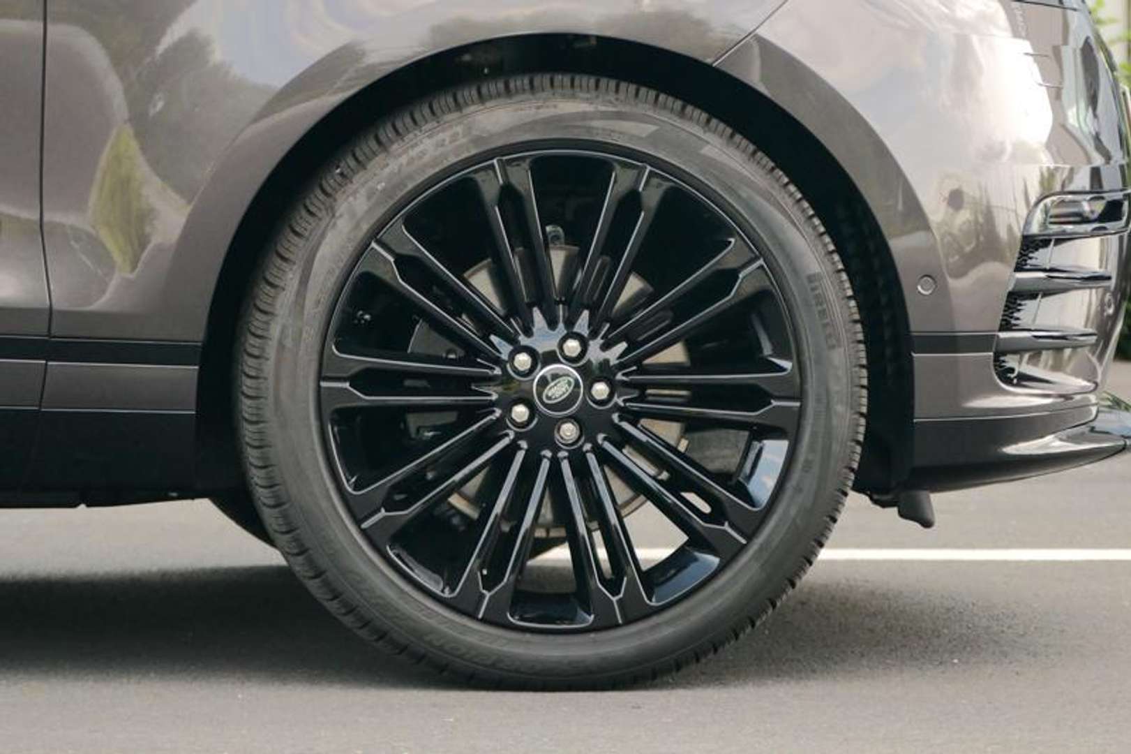 Land Rover Range Rover Velar Dynamic SE AWD Auto D200 -  - Joinsteer - #5