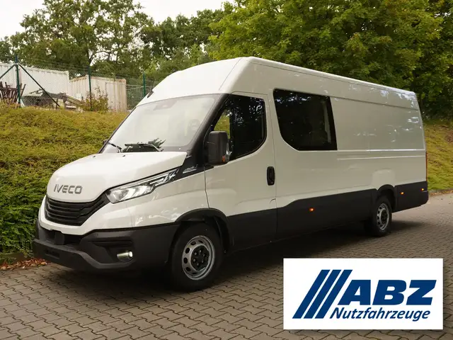 Iveco Daily 35S18HA8CRV/P / Snoeks / 5-Sitzer