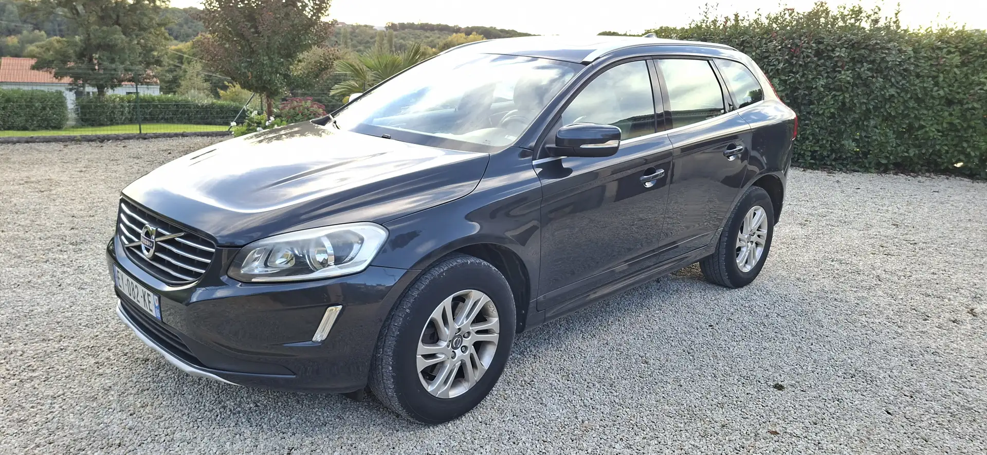 Volvo XC60 XC60 T5 240 ch Summum Powershift A Brun - 1