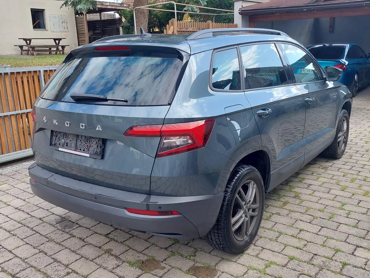 Skoda Karoq Karoq 1,0 TSI City City Grau - 2