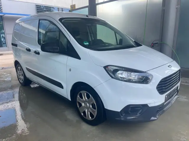 Ford Transit Courier 1.5 EURO 6 Tüv 7.27