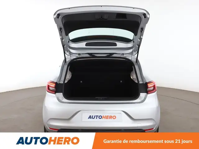 Renault Clio view 16