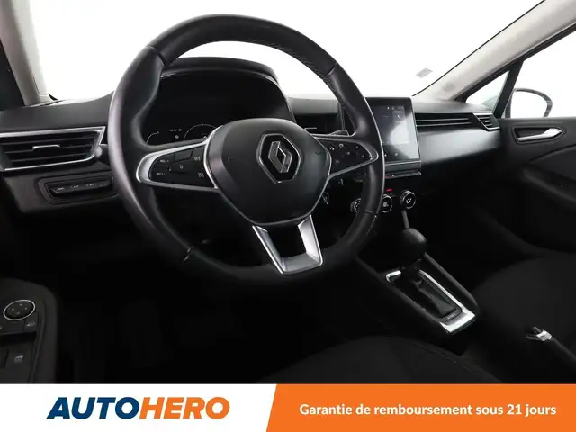 Renault Clio view 11