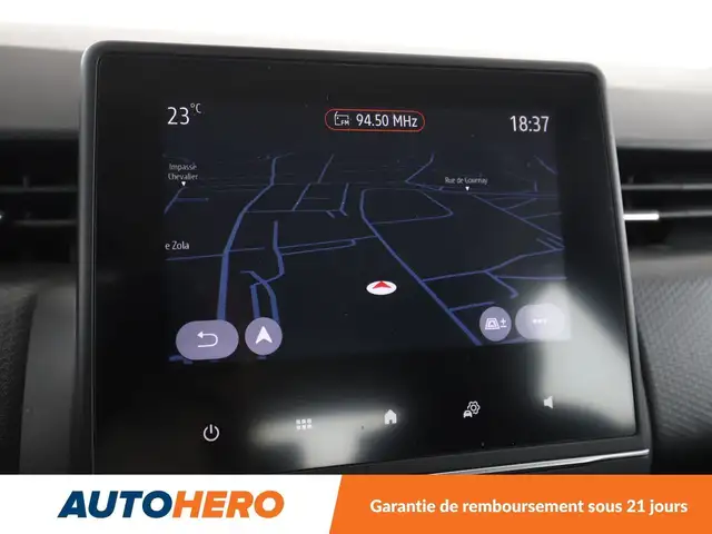 Renault Clio view 23