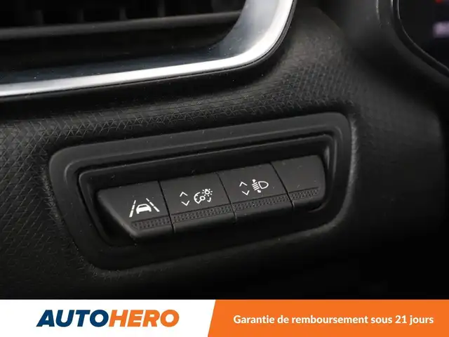 Renault Clio view 30